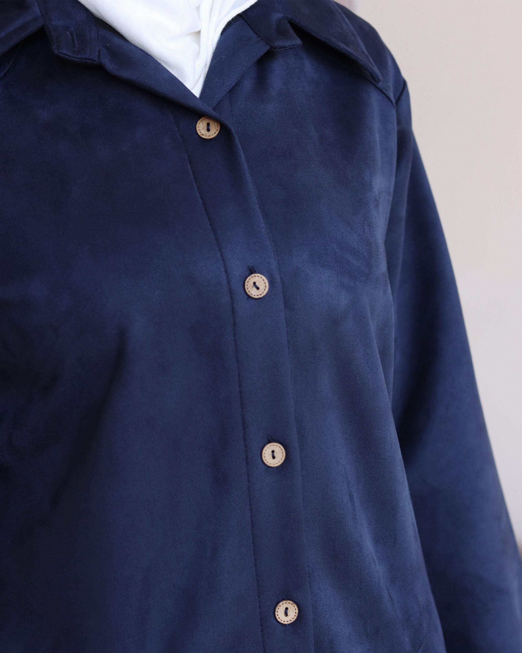 Buttoned Chamois Maxi Nafnouf – Navy