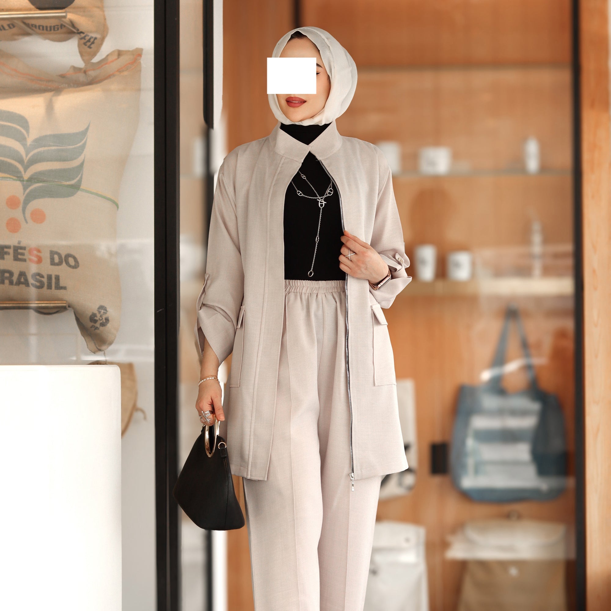 Front-Zip Linen Set – Soft Beige