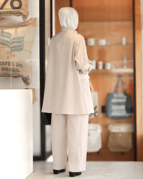Front-Zip Linen Set – Soft Beige