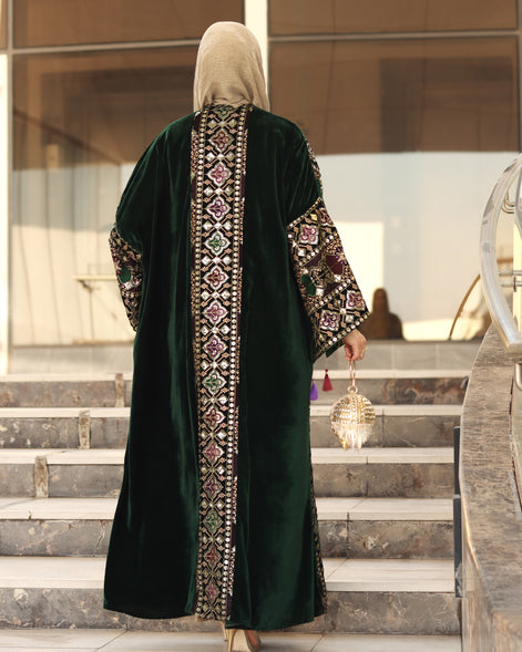 Embroidered Velvet Daraa Set – Emerald Mix