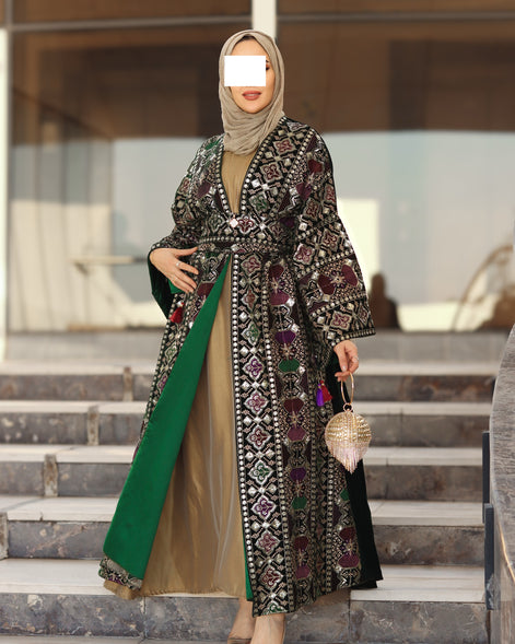 Embroidered Velvet Daraa Set – Emerald Mix