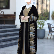 Embroidered Velvet Daraa Set – Black & Gold