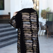 Embroidered Velvet Daraa Set – Black & Gold