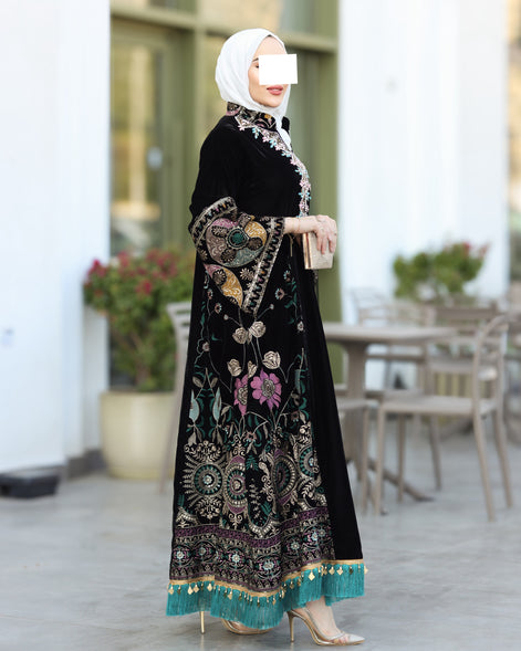 Embroidered Velvet Daraa – Black with Turquoise Details