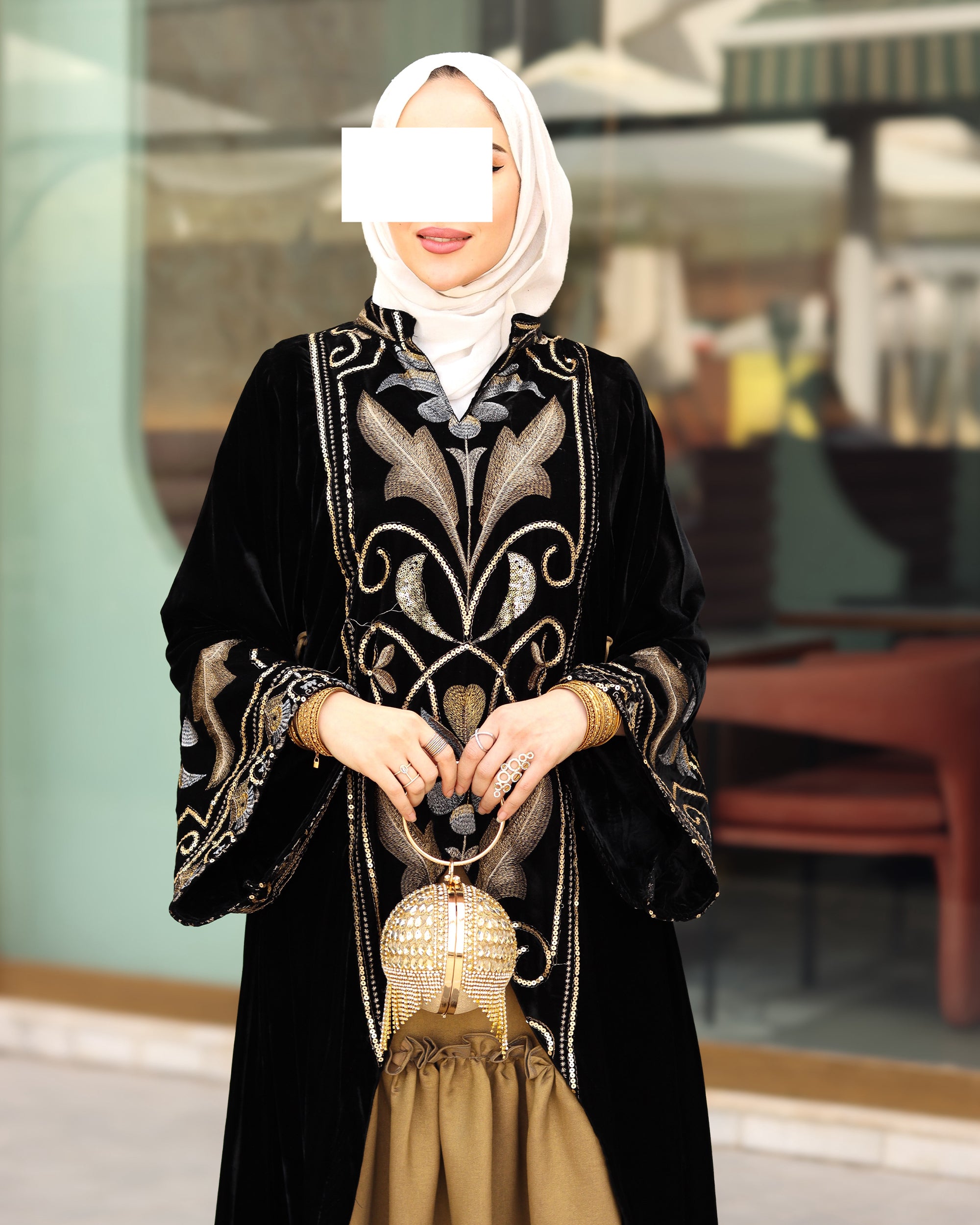 Ornate Embroidered Velvet Daraa – Black & Gold