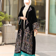 درّاعة مخمل مطرزة قطعتين – أسود بحواف تركواز