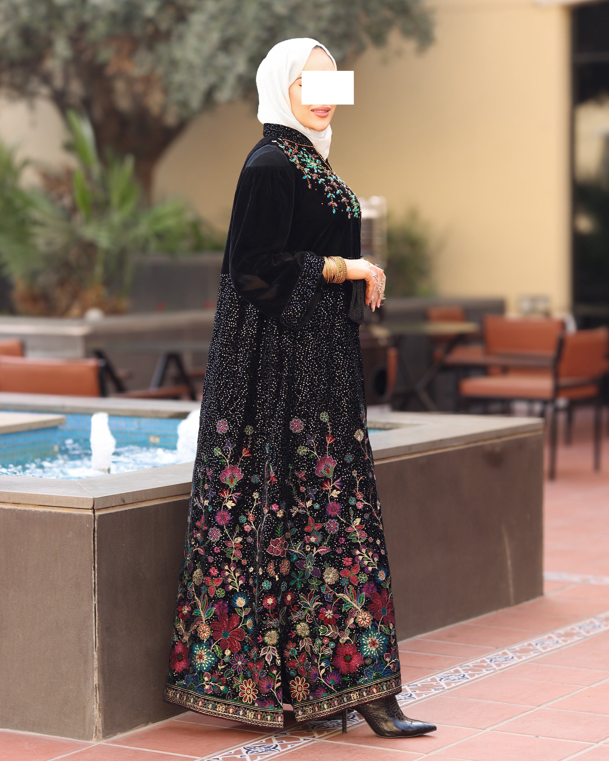 Floral Embroidered Velvet Daraa – Black Multicolor