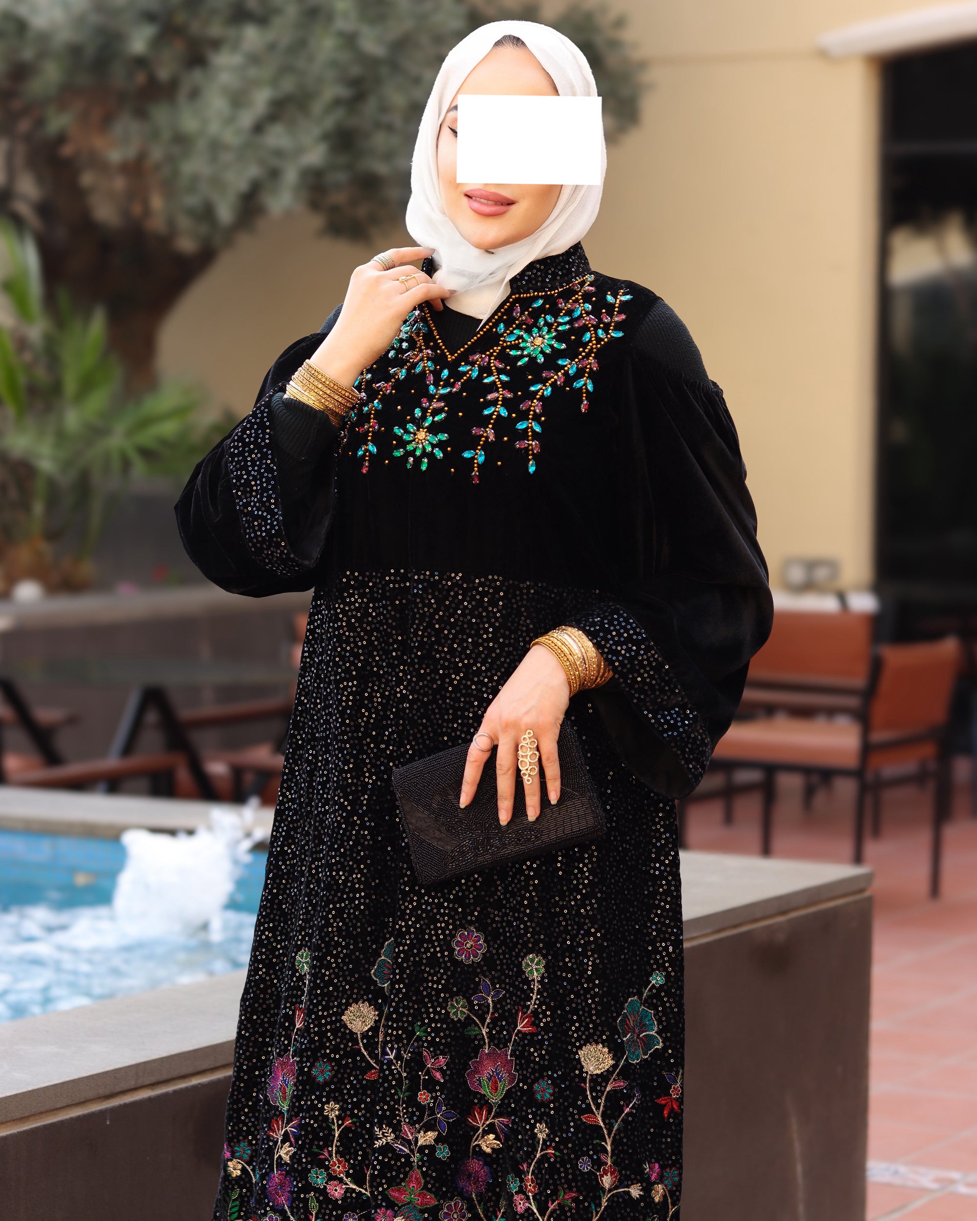 Floral Embroidered Velvet Daraa – Black Multicolor
