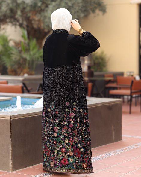 Floral Embroidered Velvet Daraa – Black Multicolor