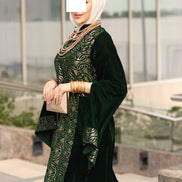 Embroidered Velvet Daraa – Emerald Green