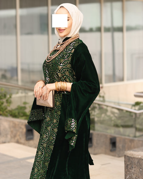 Embroidered Velvet Daraa – Emerald Green