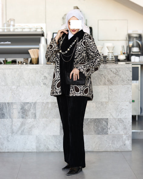 Embroidered Velvet Jacket & Pants Set – Black