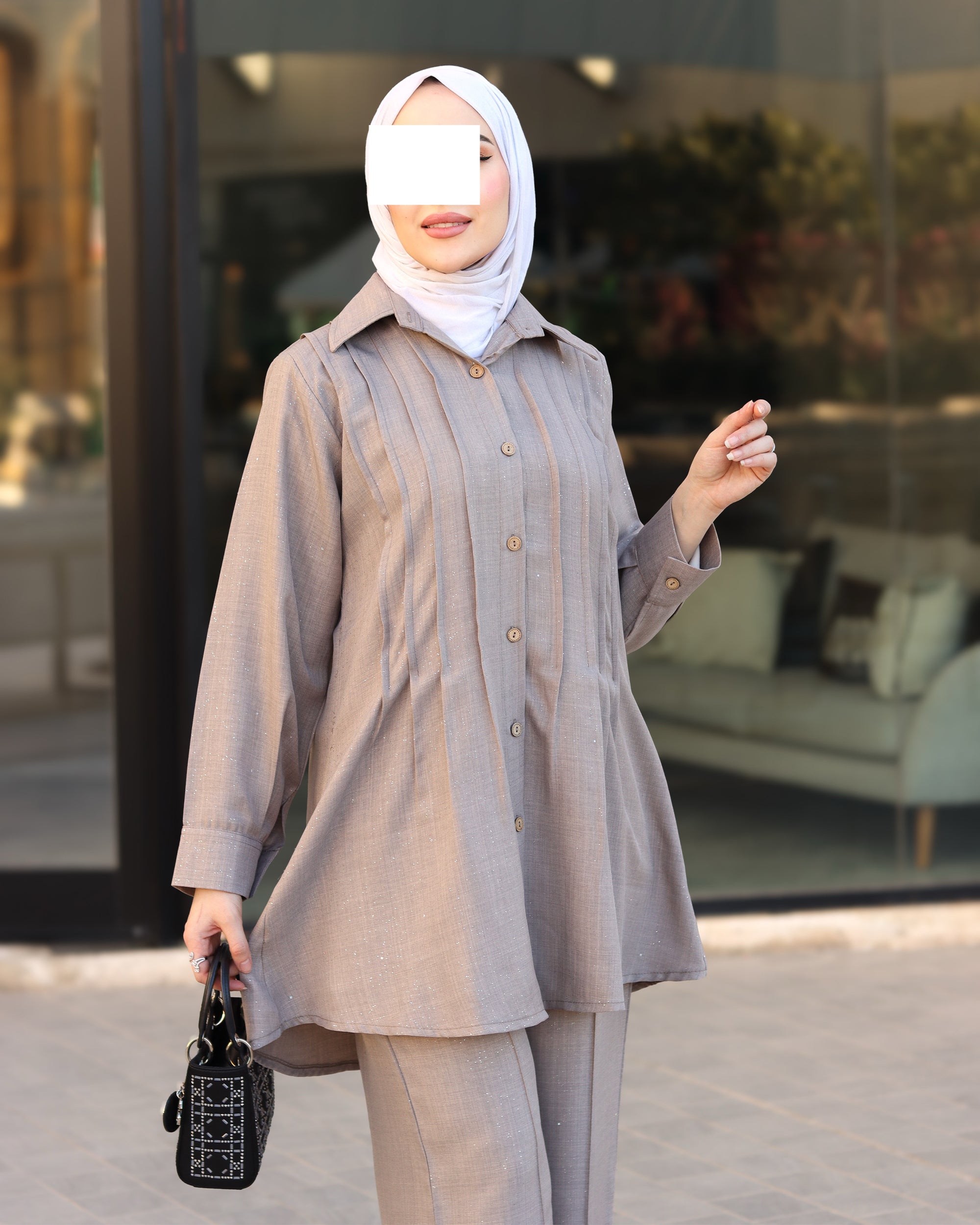 طقم قميص و بنطلون من الكتان - تابو