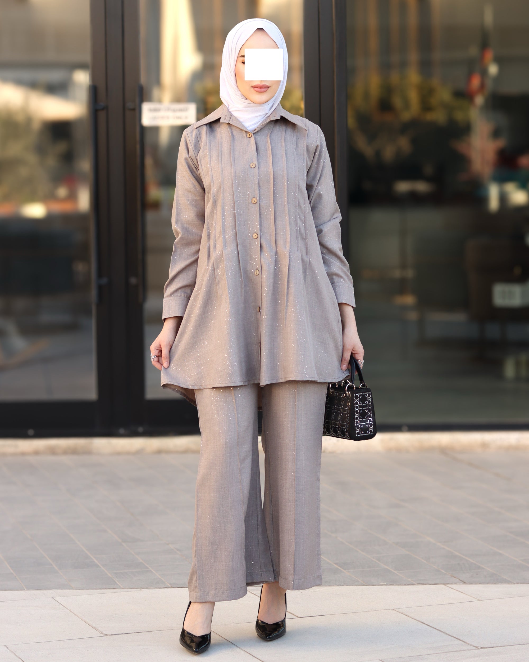 طقم قميص و بنطلون من الكتان - تابو